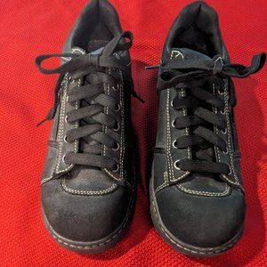 Skechers Black Chunky Side Zipper Pocket Shoes 46406